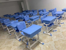 廣西學(xué)生課桌椅案例