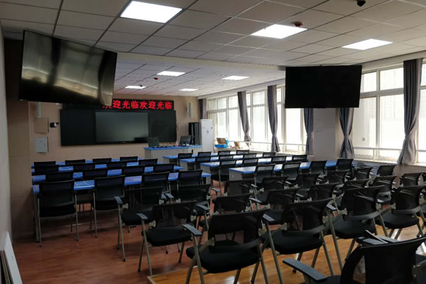 廣東聯(lián)云禮堂椅廠家教你挑選優(yōu)質(zhì)產(chǎn)品